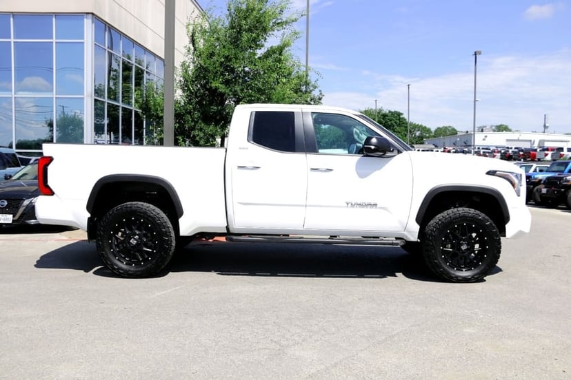 2024 Toyota Tundra - Image 1