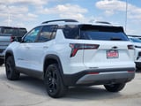 2027 Chevrolet Equinox - Preview 4