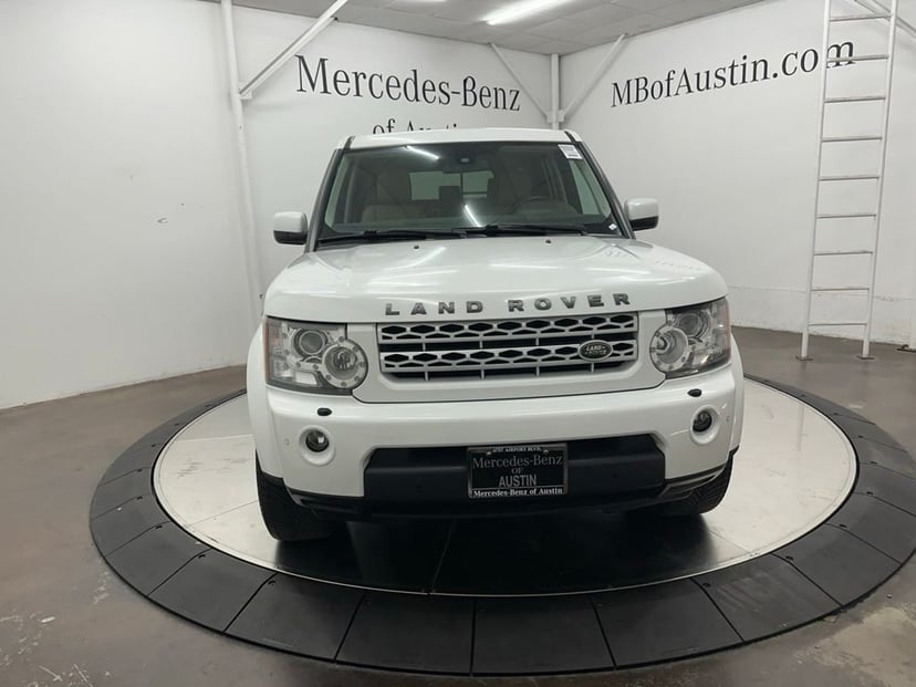 2013 Land Rover LR4 - Image 3