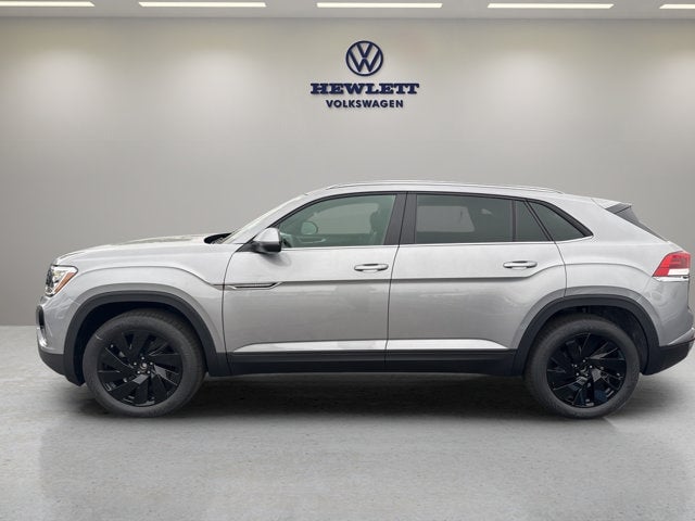 2026 Volkswagen Atlas Cross Sport - Image 1