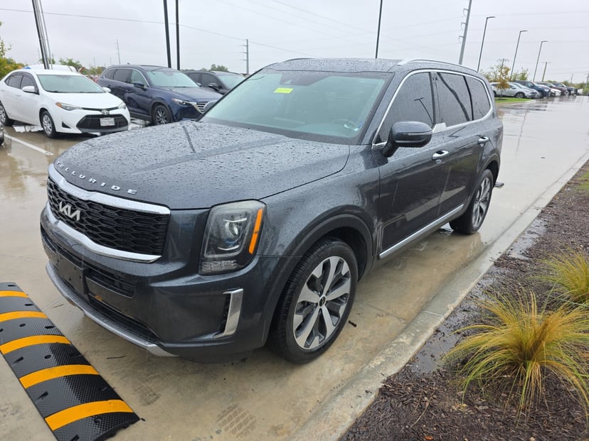 2022 Kia Telluride - Image 1