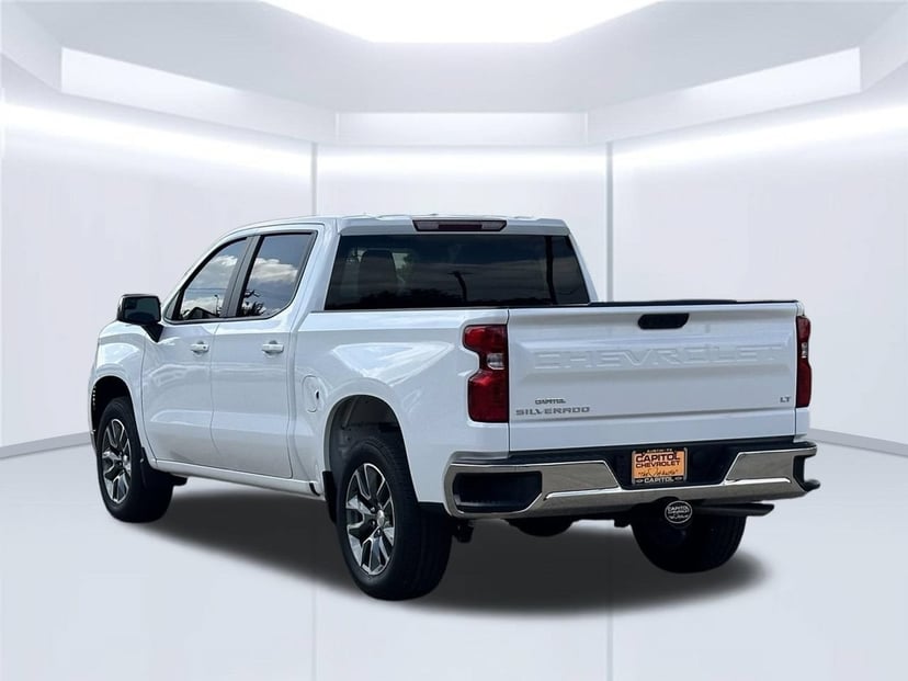 2026 Chevrolet Silverado 1500 - Image 2