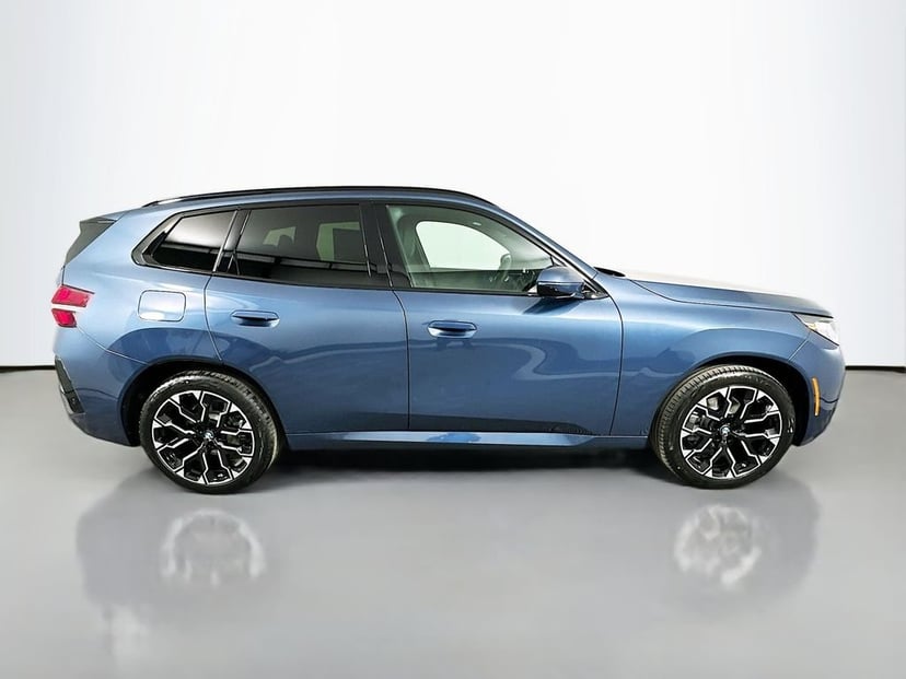 2026 BMW X3 - Image 3