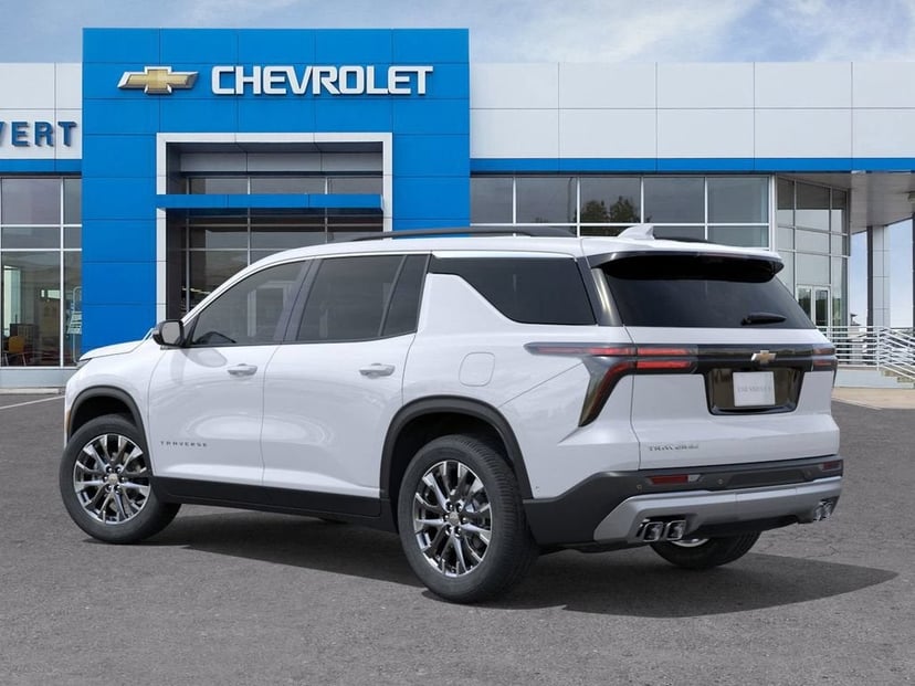 2026 Chevrolet Traverse - Image 2