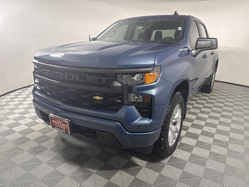 2024 Chevrolet Silverado 1500 - Image 1