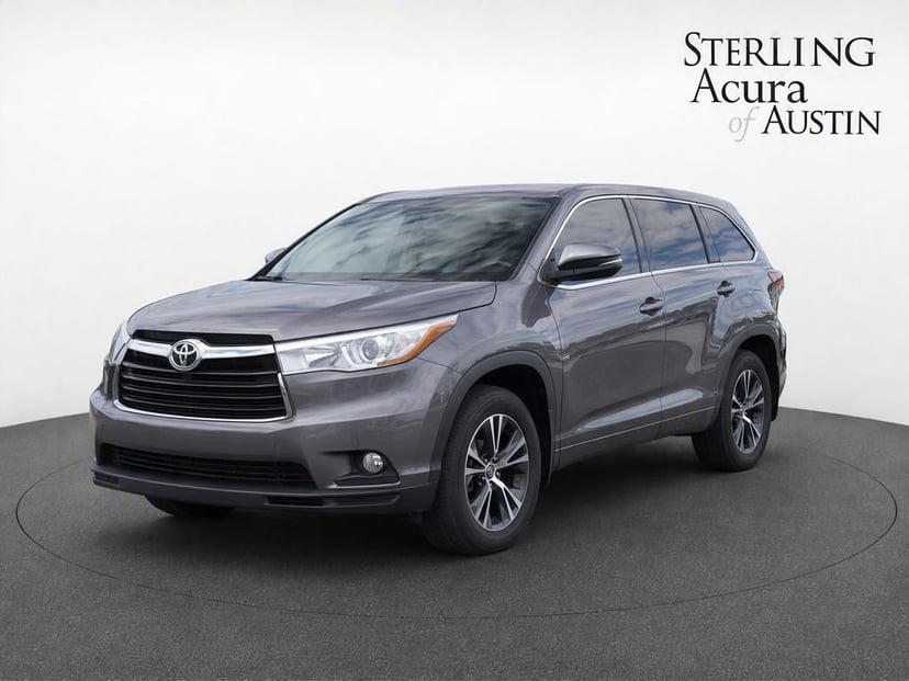 2016 Toyota Highlander - Image 1
