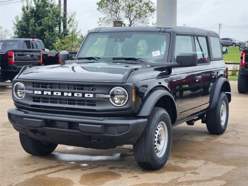 2026 Ford Bronco - Image 1
