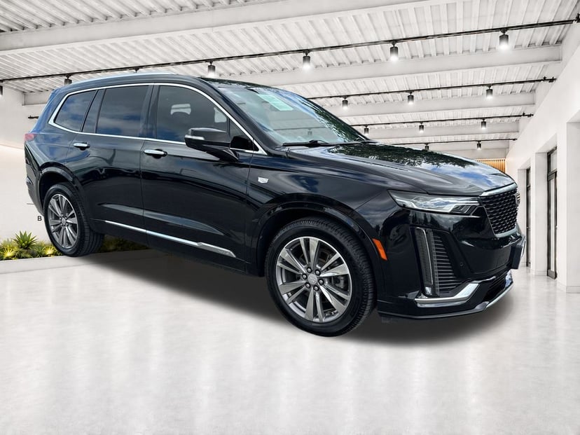 2021 Cadillac XT6 - Image 1
