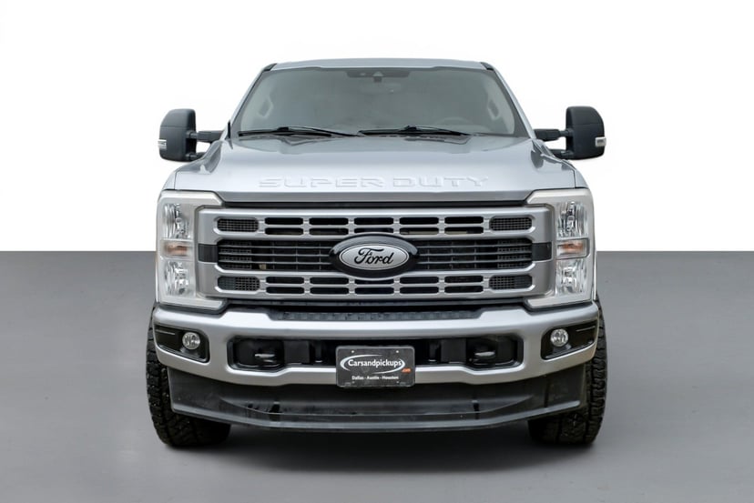 2023 Ford F-250 - Image 3