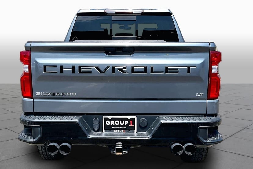 2020 Chevrolet Silverado - Image 3