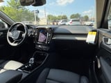 2026 Volvo XC40 - Preview 9