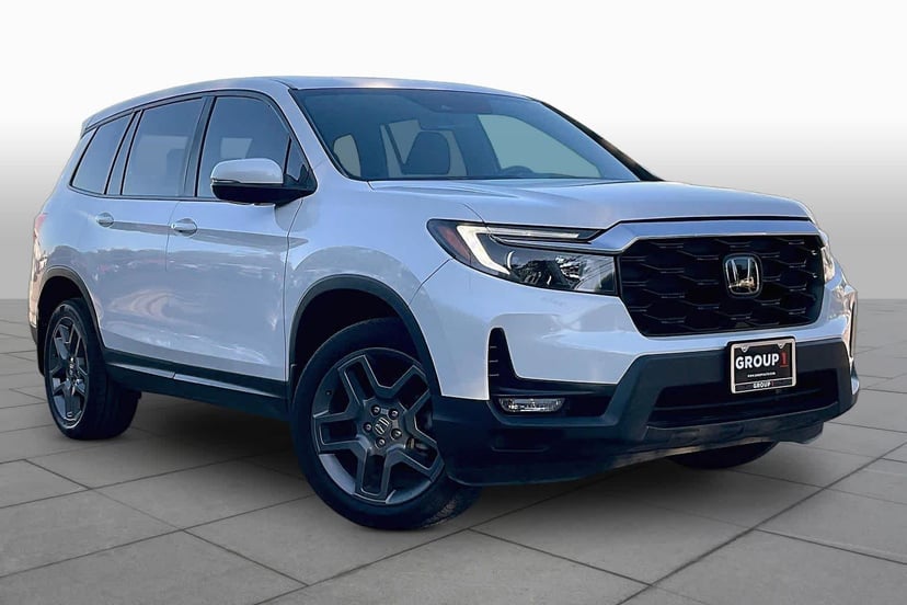 2023 Honda Passport - Image 1