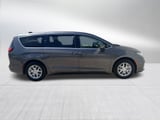 2023 Chrysler Pacifica - Preview 5