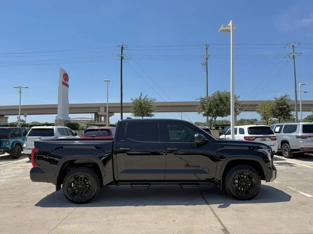 2024 Toyota Tundra - Image 3