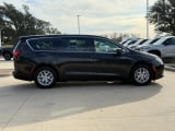 2023 Chrysler Voyager - Preview 5