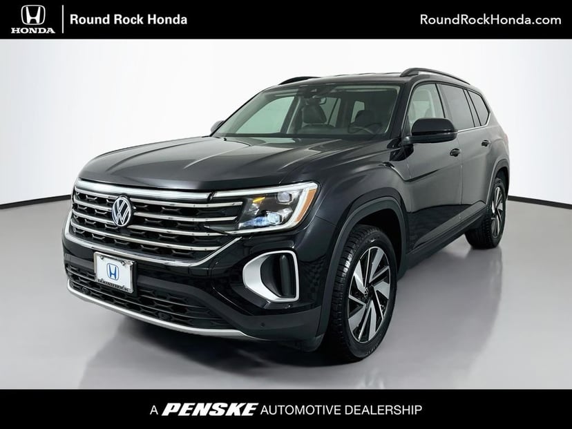 2025 Volkswagen Atlas - Image 2
