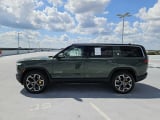 2023 Rivian R1S - Preview 4