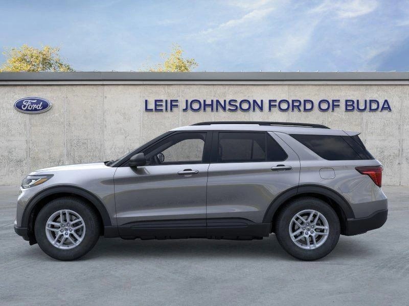 2026 Ford Explorer - Image 2