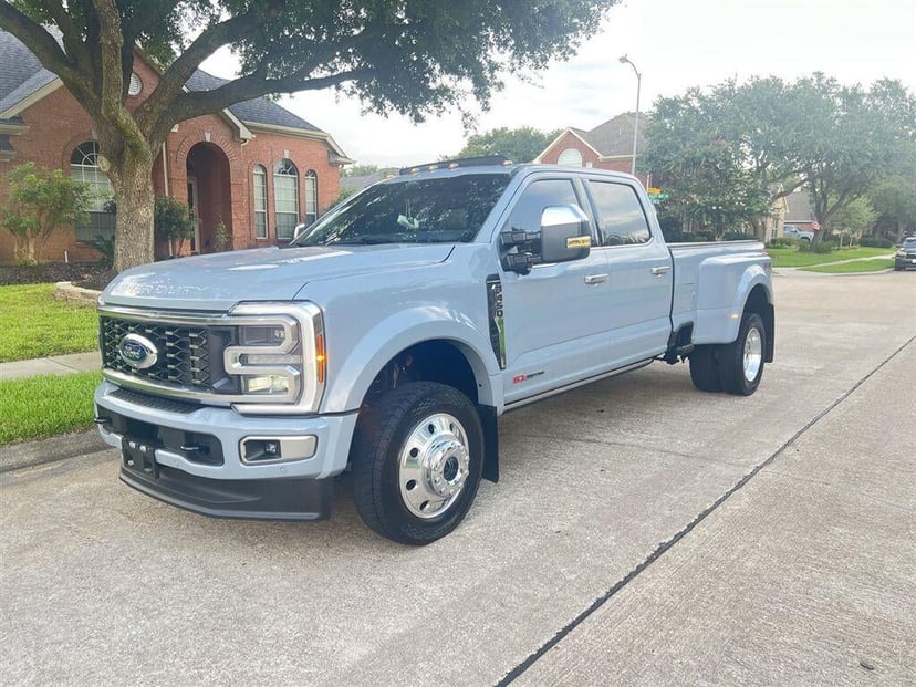 2026 Ford F-450 - Image 2