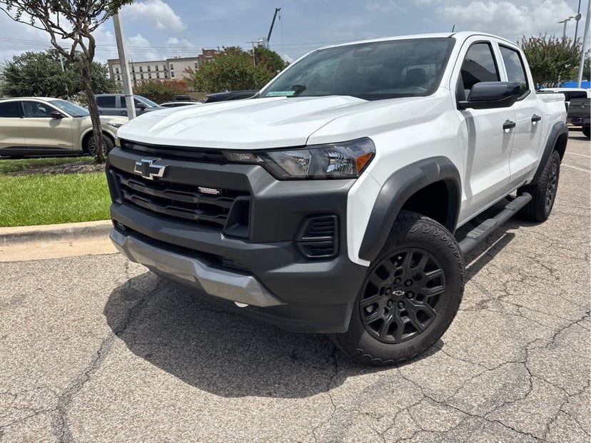 2024 Chevrolet Colorado - Image 1