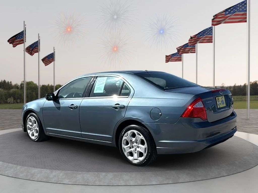 2011 Ford Fusion - Image 3