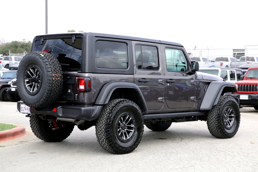 2026 Jeep Wrangler - Image 3