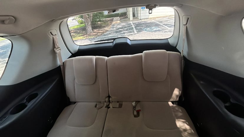 2017 Nissan Armada - Image 3