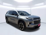 2027 Chevrolet Traverse - Preview 7