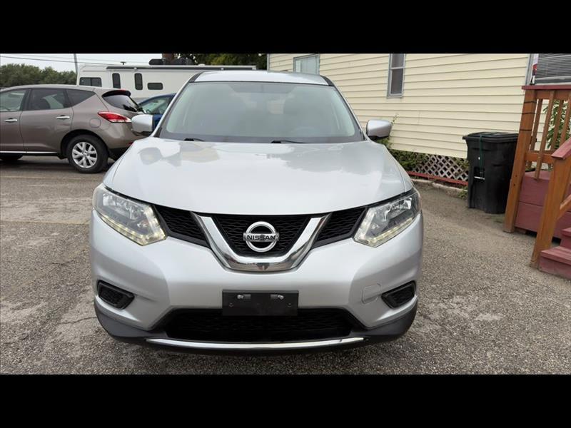 2016 Nissan Rogue - Image 3
