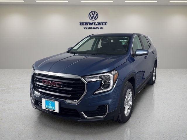 2024 GMC Terrain - Image 1