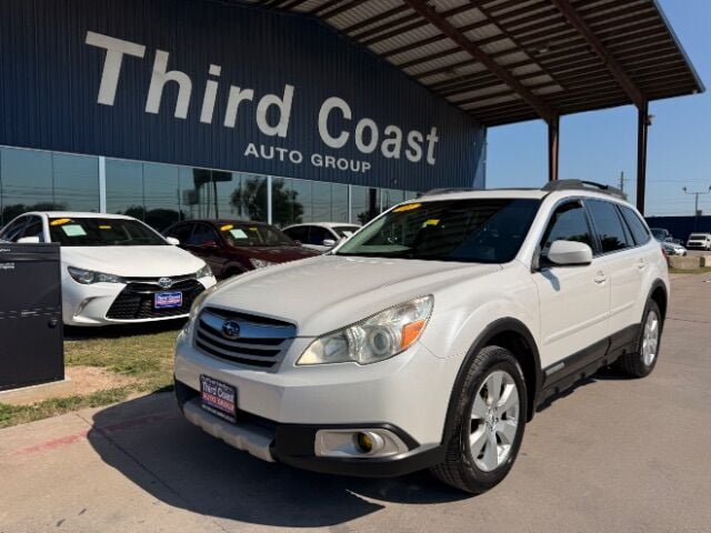 2011 Subaru Outback - Image 1