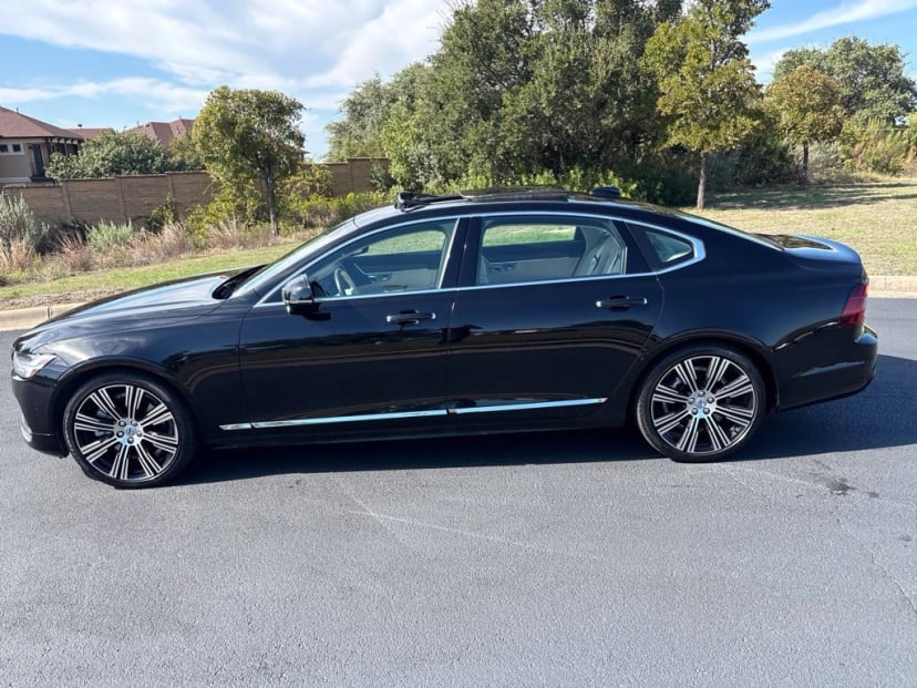 2022 Volvo S90 - Image 1