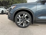 2026 Volvo XC40 - Preview 8