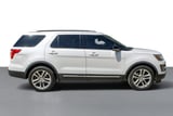 2017 Ford Explorer - Preview 3
