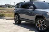 2023 Rivian R1S - Preview 7