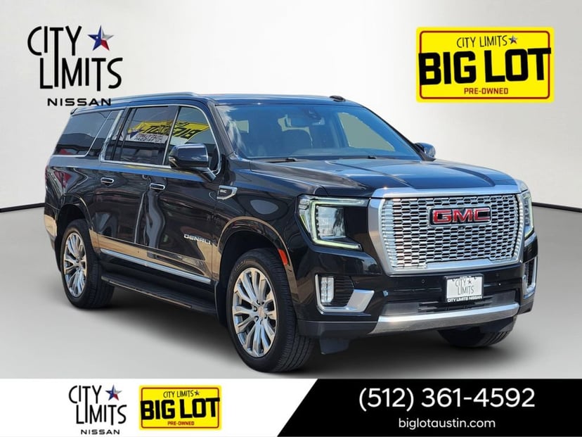 2022 GMC Yukon XL - Image 1