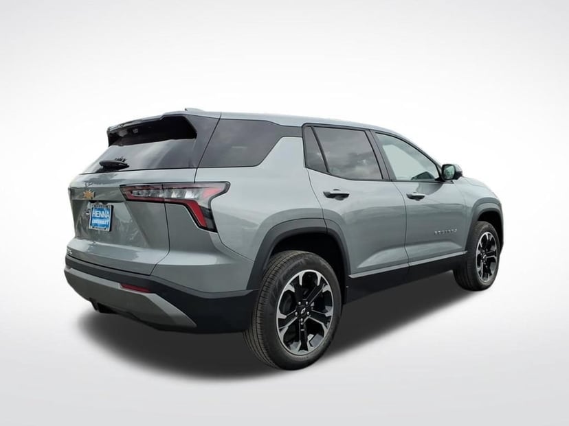 2026 Chevrolet Equinox - Image 2