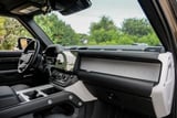 2026 Land Rover Defender - Preview 15