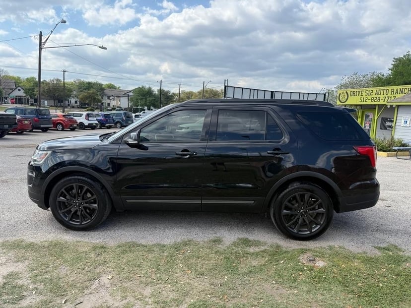 2019 Ford Explorer - Image 1