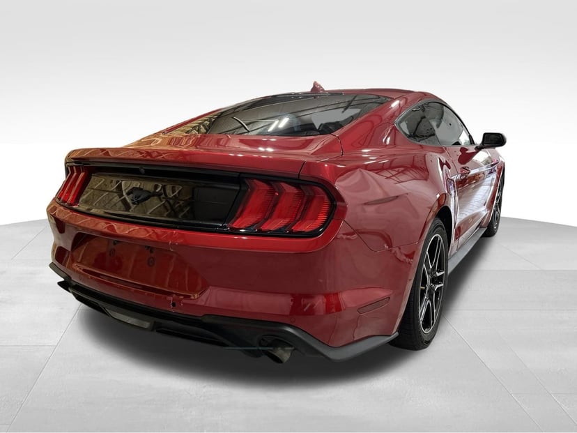 2022 Ford Mustang - Image 3