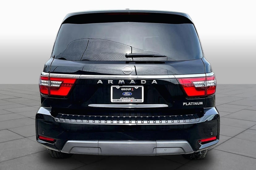 2023 Nissan Armada - Image 3