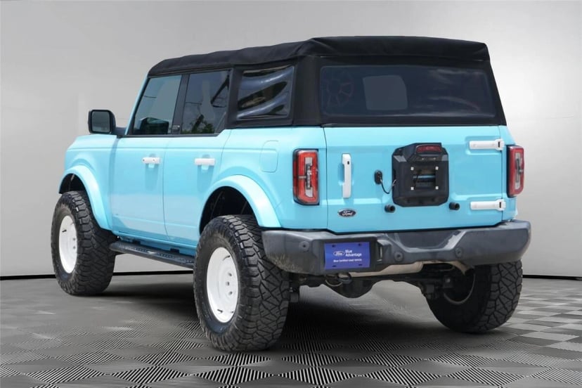 2021 Ford Bronco - Image 3