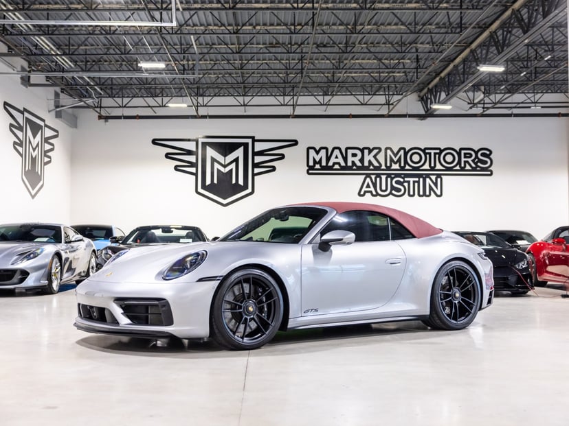 2022 Porsche 911 - Image 1