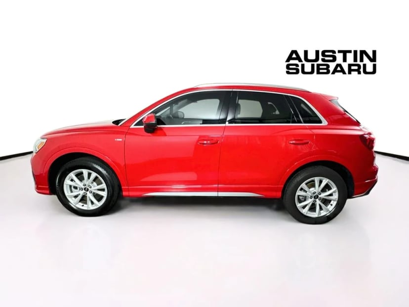 2025 Audi Q3 - Image 2