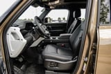 2026 Land Rover Defender - Preview 4