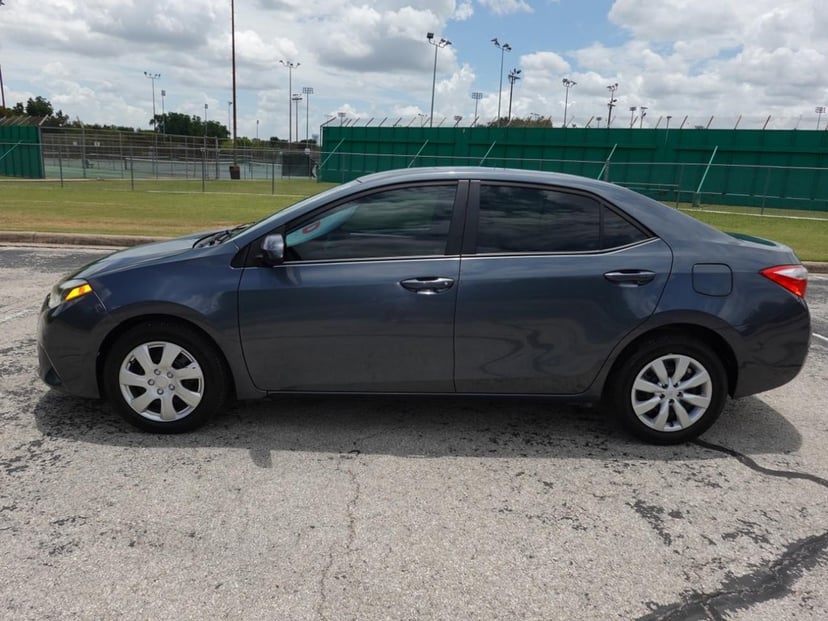 2014 Toyota Corolla - Image 2