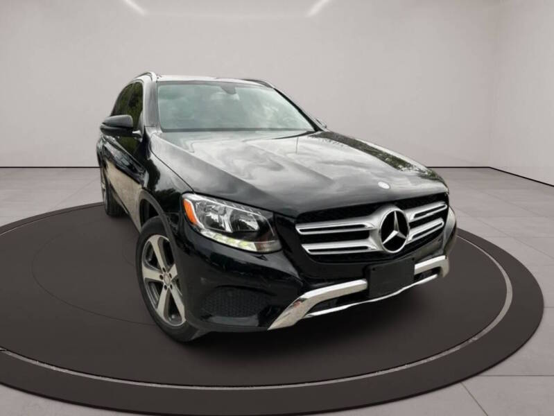 2016 Mercedes-Benz GLC - Image 1