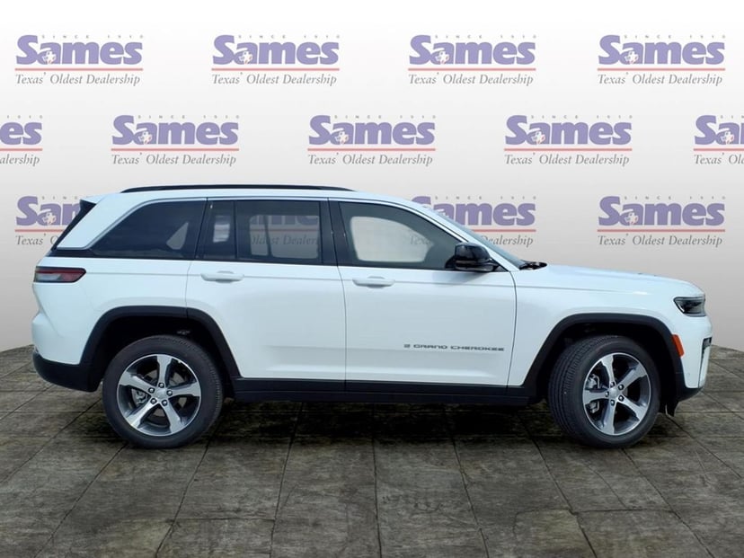 2026 Jeep Grand Cherokee - Image 3
