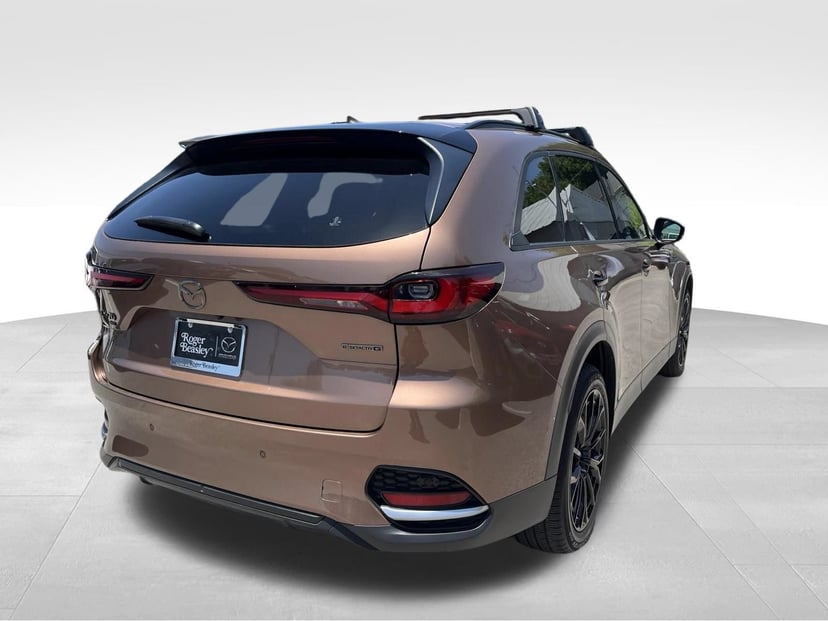 2026 Mazda CX-70 - Image 3