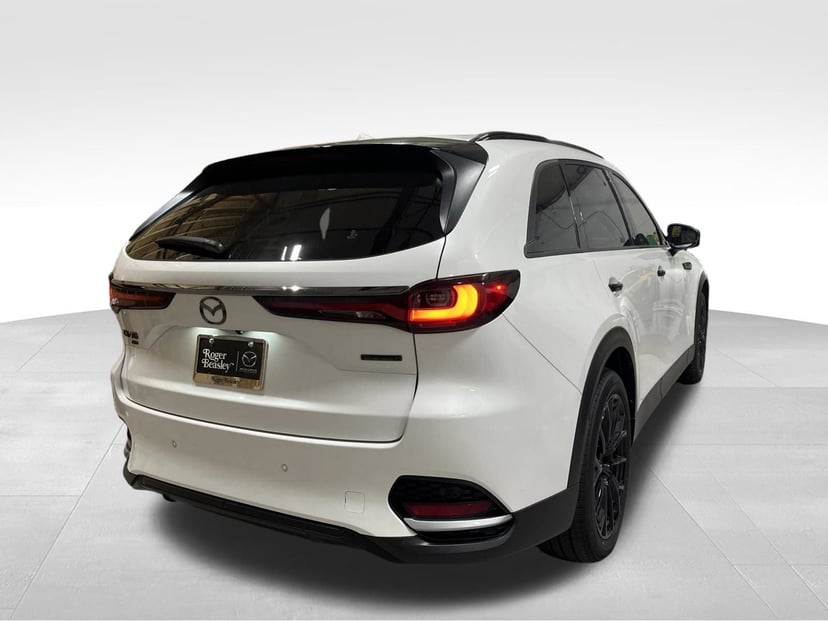2026 Mazda CX-70 - Image 2